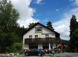 Gasthaus Rehwinkel, hotel in Titisee-Neustadt