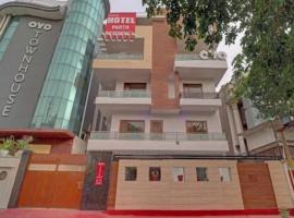 Hotel Parth Residency, hotelli kohteessa Ghaziabad