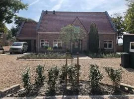 Westkapelle comfortabele Strandkamer aan de Kreek