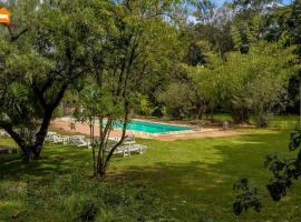 Abby Studio Apartment with Swimming Pool, hótel í Nanyuki