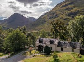 Heart of Glencoe Holidays