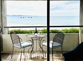 Lorne beach views at the cumberland