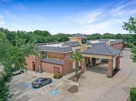 Quality Inn West Plano - Dallas