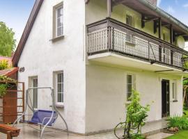 Holiday Home Murowana Goslina Wojnowko, Hotel in Brzeźno