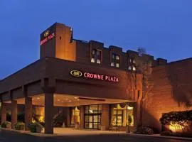 Crowne Plaza Columbus North - Worthington, an IHG Hotel