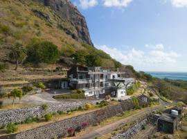 Villa Cambier by muse villas: Le Morne şehrinde bir villa