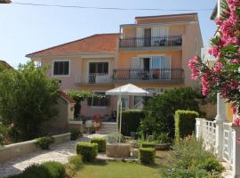 Rooms by the sea Pasman - 8223, bed and breakfast en Pašman