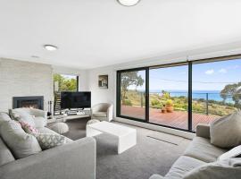 First Point Anglesea, hotel in Anglesea