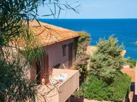 Gorgeous Apartment In Costa Paradiso With Kitchen