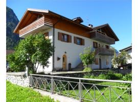 DOLOMITI DA VIVERE, hotel v destinaci Santo Stefano di Cadore