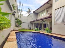 Kemang Utara Creative Villas, cottage in Jakarta