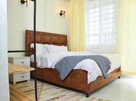 Sandalwood Suites - Executive Three Bedroom, aparthotel v destinaci Nakuru