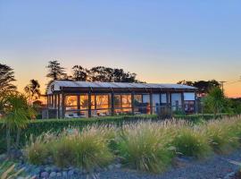 Cabañas Lomas de Pinares, hótel í Pichilemu