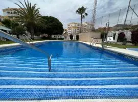 Spacious Apartment with 3 pools very central