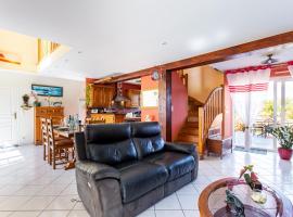 La Melorienne, hotel in Saint-Méloir-des-Ondes