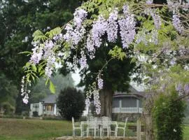 Newstead Farm - Country Cottages
