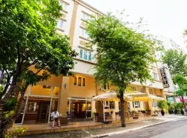 Bali Hotel