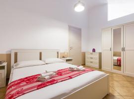 La Marina by Tizzano House