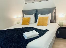 Hotel L'Empire, hotel v destinaci Olm