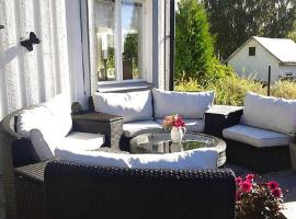 8 person holiday home in LÅNGSHYTTAN-By Traum, hotel v destinaci Långshyttan