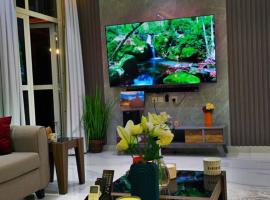 Royal AlUla Villa, hotel met hottubs in Al Ula