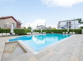 Stunning Villa in Paestum with Shared Swimming Pool