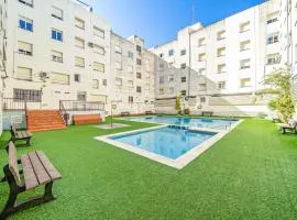 Amazing Apartment In Pineda De Mar With Outdoor Swimming Pool, Wifi And 1 Bedrooms