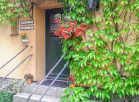 Gorgeous Apartment In Sobótka With Wifi