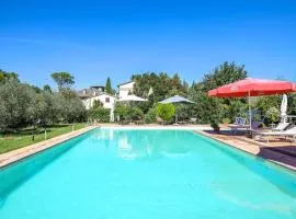 Stunning Home In Spoleto With Outdoor Swimming Pool, 6 Bedrooms And Wifi