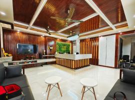 Radha Residency, hotell sihtkohas Satna