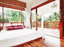 Baan Bhuwann Holiday Apartment, feriebolig i Chaloklum