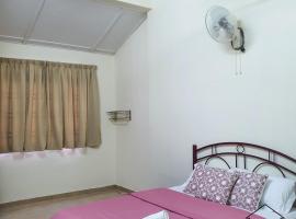 Homestay Ayah (IM2), cheap hotel in Kuantan