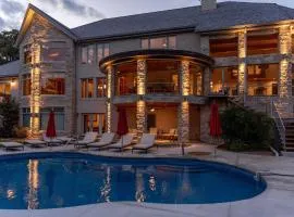 Tuckers Cove home