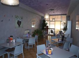 Hotel Seri, hotel v destinácii Colmurano