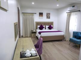 Quest Boutique Hotel, hotel v mestu Gwarinpa