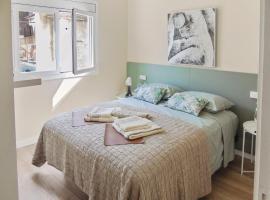 Cozy new apartment in old town Blanes