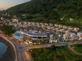 Arte Resort Spa & Pool Villa