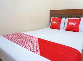 OYO 91762 Green Home Stay Syariah, hotel v destinaci Citalang 2