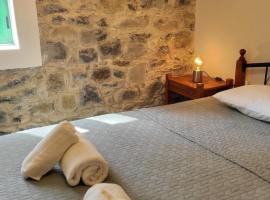 ThePlatres.Nest, hotel v destinaci Platres