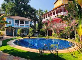 Shapper Villa 4BHK, alquiler vacacional en la playa en Goa Vieja