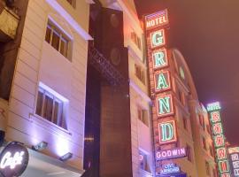 Hotel Grand Godwin - Near New Delhi Railway Station - Paharganj, хотел в района на Paharganj, Ню Делхи