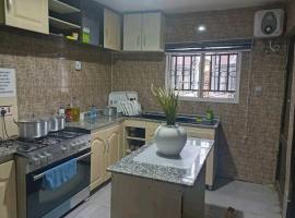 3 Bedrooms house for Short let Holiday Apartments, villa in Ibadan