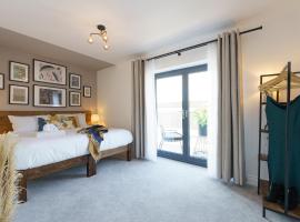 Honeysuckle - 1 Bedroom Luxury Apartment by Mint Stays, apartmán v Bristole