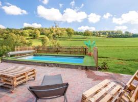 Villa de 2 chambres avec piscine privee jardin clos et wifi a Sapogne et Feucheres, alojamento para férias em Sapogne-et-Feuchères