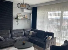 TOP APARTMENTS