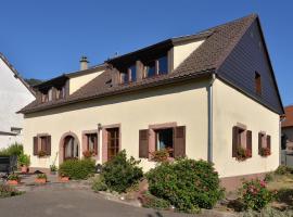 AU GRE DES SAISONS, hotel in Thannenkirch