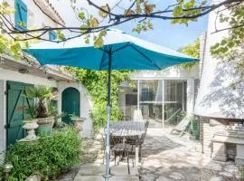 Maison typique 'Etrille' proche du marché et de la plage