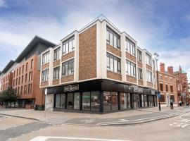 Royal House Luxury Apartments - Chester, holiday rental in Chester