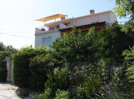 Apartments and rooms with parking space Bozava, Dugi otok - 8100, bed and breakfast en Božava