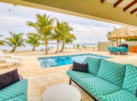 Tres Palmas Beach House, villa em Maya Beach